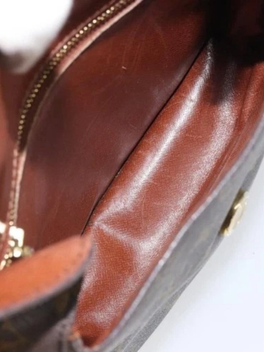 LOUIS VUITTON Monogram Saint Cloud MM Shoulder Bag M51243 LV Auth 166526 - Picture 10 of 16